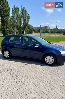 Хетчбек Volkswagen Golf 2007 в 