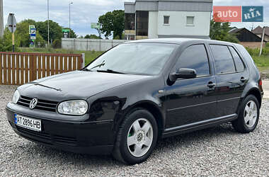 Хетчбек Volkswagen Golf 1998 в Снятині