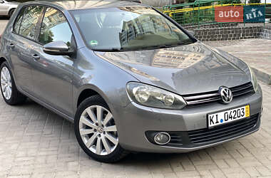 Хетчбек Volkswagen Golf 2008 в Ромнах