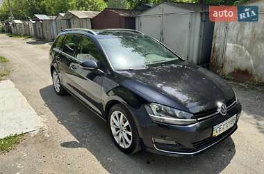 Універсал Volkswagen Golf 2016 в Чернівцях