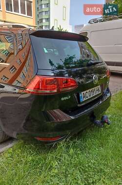 Универсал Volkswagen Golf 2015 в 