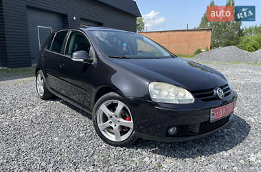Хетчбек Volkswagen Golf 2006 в Шепетівці
