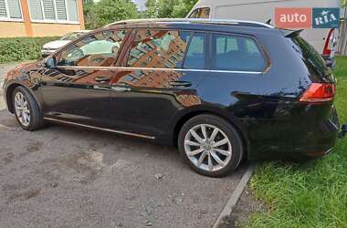 Универсал Volkswagen Golf 2015 в 