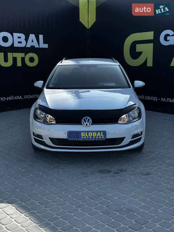 Универсал Volkswagen Golf 2015 в 