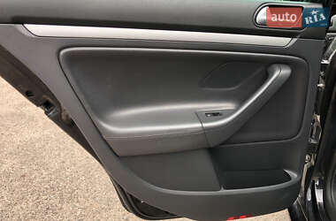 Универсал Volkswagen Golf 2008 в 