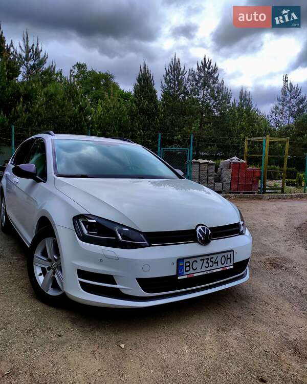 Універсал Volkswagen Golf 2014 в Львові