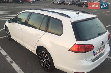 Універсал Volkswagen Golf 2013 в 