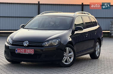Універсал Volkswagen Golf 2011 в Луцьку