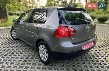 Хетчбек Volkswagen Golf 2009 в Києві