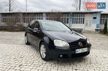 Хэтчбек Volkswagen Golf 2007 в 