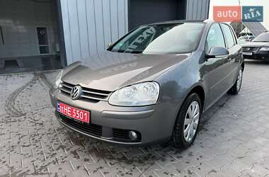 Хетчбек Volkswagen Golf 2007 в 