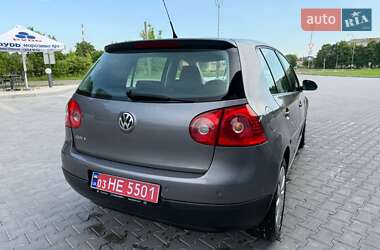 Хетчбек Volkswagen Golf 2007 в 