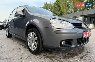 Хетчбек Volkswagen Golf 2007 в 