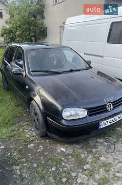 Хэтчбек Volkswagen Golf 1997 в 