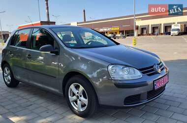 Хетчбек Volkswagen Golf 2007 в 