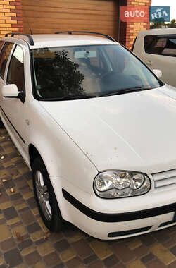 Универсал Volkswagen Golf 2001 в 