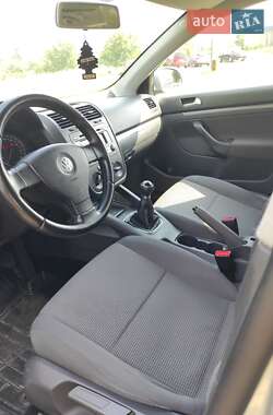 Универсал Volkswagen Golf 2008 в 
