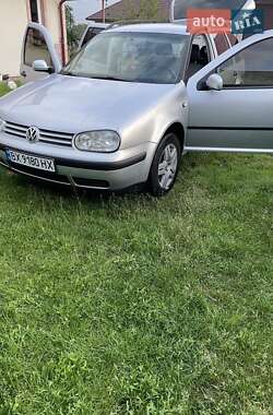 Универсал Volkswagen Golf 2002 в 