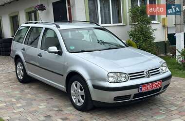 Универсал Volkswagen Golf 2003 в 