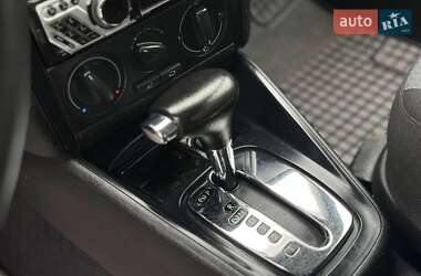 Универсал Volkswagen Golf 2003 в 