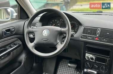 Универсал Volkswagen Golf 2003 в 
