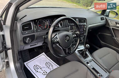 Универсал Volkswagen Golf 2019 в 