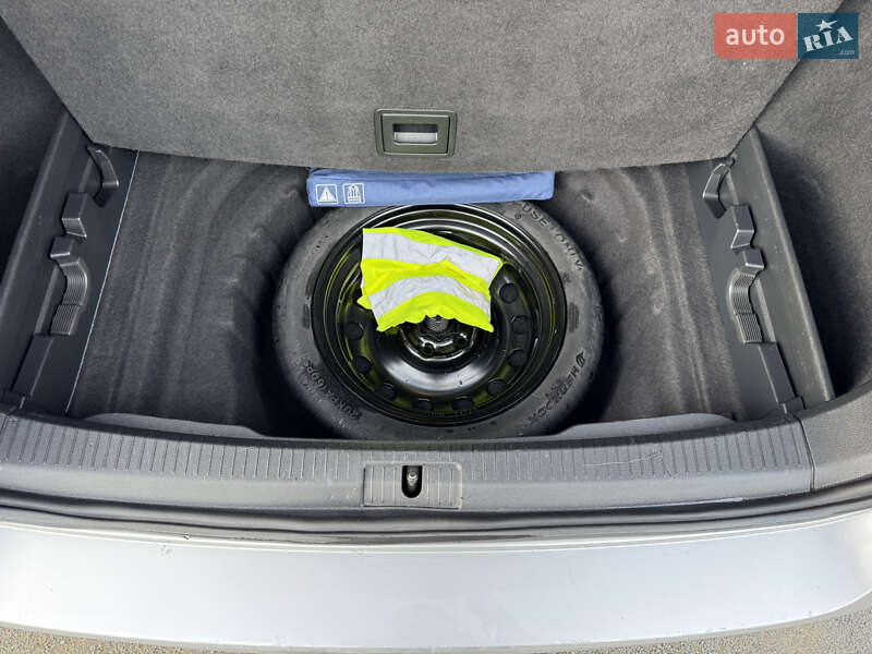 Універсал Volkswagen Golf 2019 в Хмельницькому
