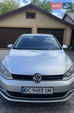 Универсал Volkswagen Golf 2013 в 