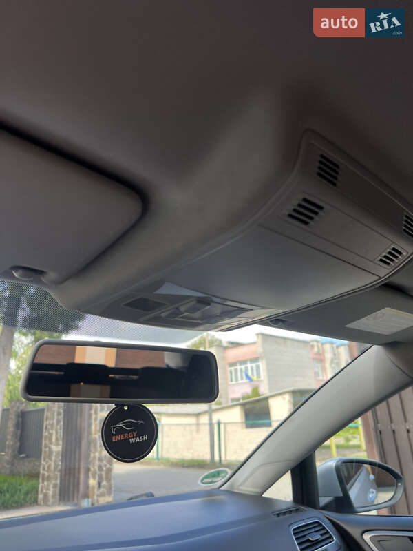 Универсал Volkswagen Golf 2013 в Самборе фото 20 Универсал Volkswagen Golf 2013 в Самборе