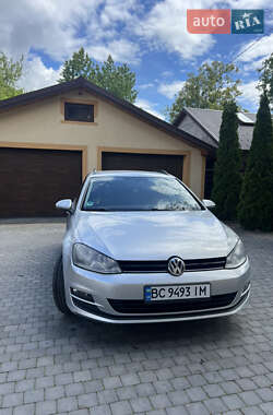 Универсал Volkswagen Golf 2013 в 
