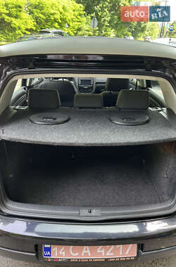 Хетчбек Volkswagen Golf 2004 в 