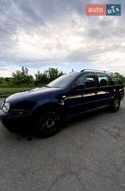 Универсал Volkswagen Golf 2000 в 