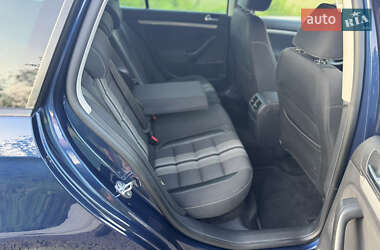 Универсал Volkswagen Golf 2013 в 