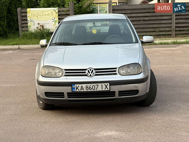 Volkswagen Golf 2001