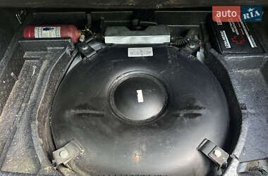 Хэтчбек Volkswagen Golf 2004 в 
