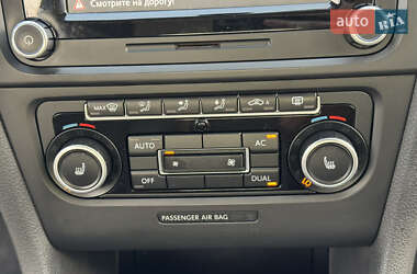 Хетчбек Volkswagen Golf 2012 в 