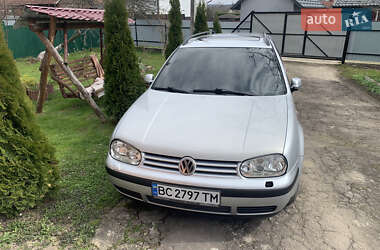 Универсал Volkswagen Golf 2002 в 