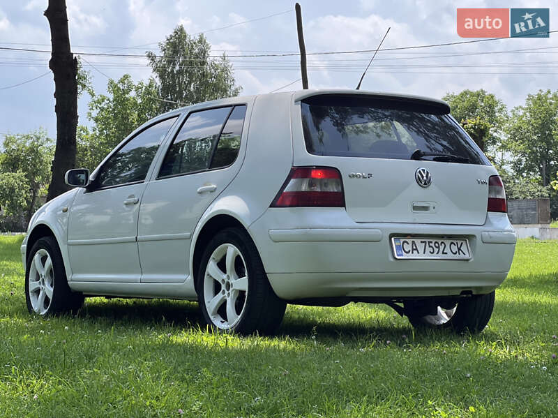 Хэтчбек Volkswagen Golf 2000 в Хмельницком