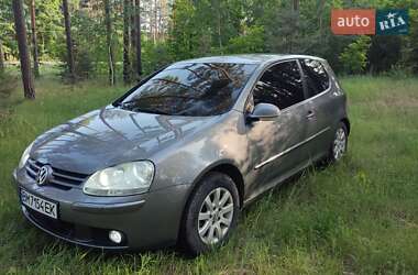Хетчбек Volkswagen Golf 2007 в Недригайліву