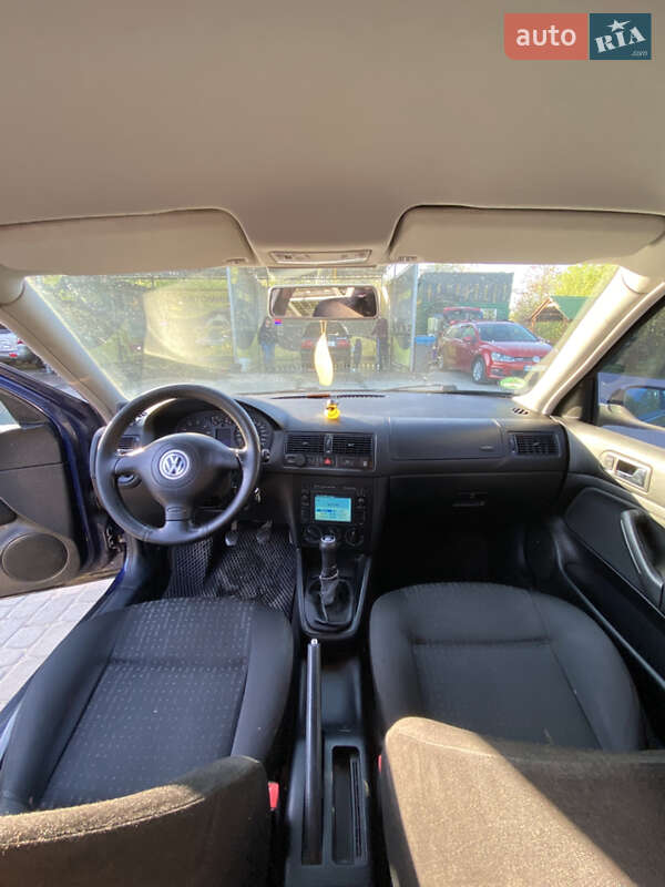 Универсал Volkswagen Golf 2000 в Виннице