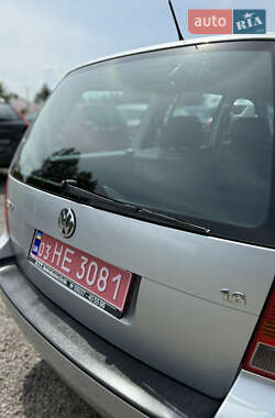 Універсал Volkswagen Golf 2000 в 