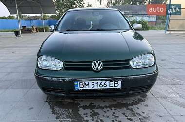 Хэтчбек Volkswagen Golf 1999 в Тростянце