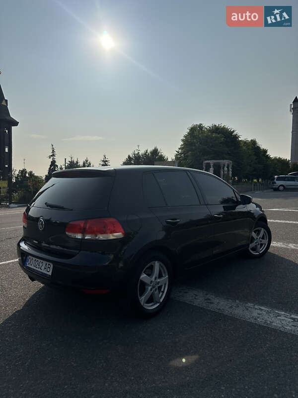 Хетчбек Volkswagen Golf 2009 в Одесі