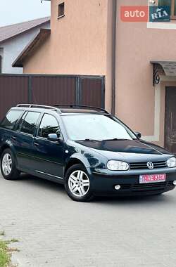 Универсал Volkswagen Golf 2002 в 