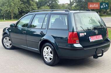 Универсал Volkswagen Golf 2002 в 