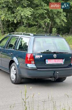 Универсал Volkswagen Golf 2002 в 