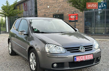 Хетчбек Volkswagen Golf 2008 в Вінниці