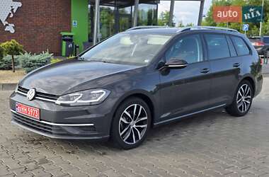 Універсал Volkswagen Golf 2019 в Луцьку