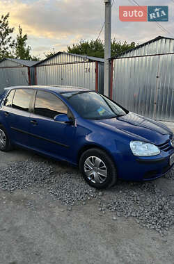 Хэтчбек Volkswagen Golf 2006 в Черкассах