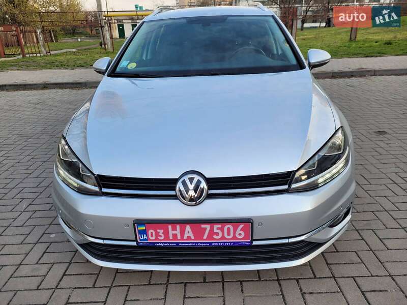 Універсал Volkswagen Golf 2018 в Черкасах